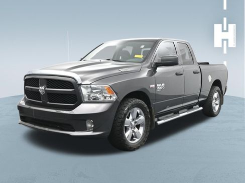 Used 2019 RAM 1500 Express w/ Express Value Package RWD image 1