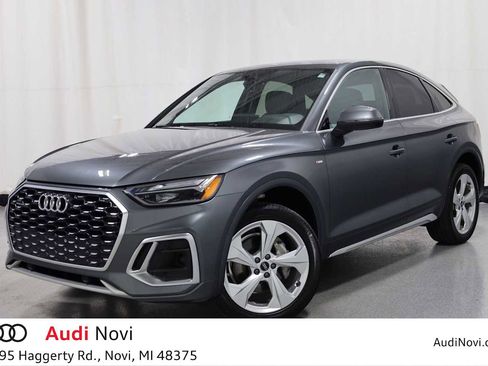 Used 2023 Audi Q5 2.0T Premium w/ Convenience Package image 1