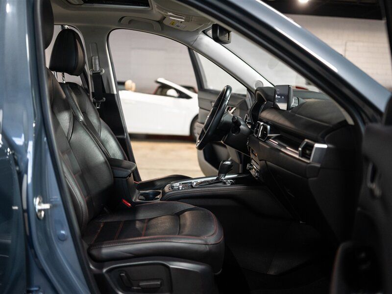 Used 2022 MAZDA CX-5 Carbon Edition AWD/4WD image 12