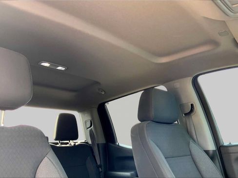 Used 2021 Chevrolet Silverado 1500 LT AWD/4WD image 14
