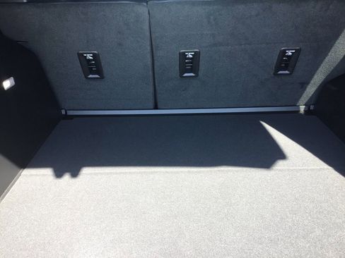 New 2026 Chevrolet Equinox LT w/ Convenience Package II image 27