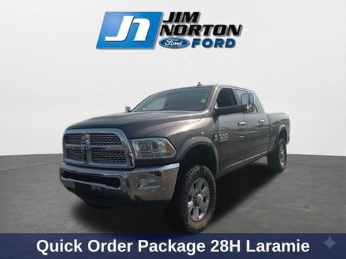 Used 2016 RAM 3500 Laramie AWD/4WD image 4