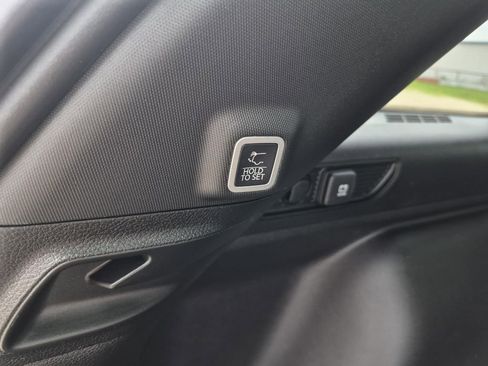 New 2026 Jeep Grand Cherokee Limited AWD/4WD image 9