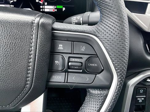 Used 2025 Toyota Tundra Platinum image 18