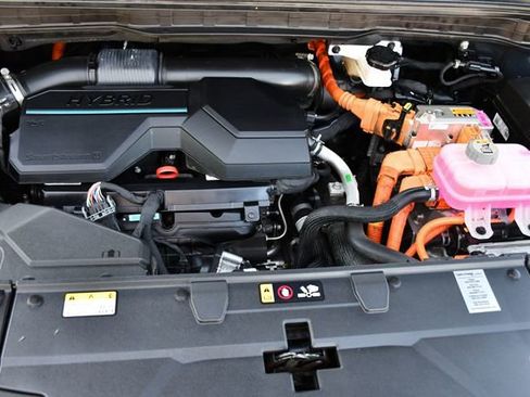 Used 2025 Kia Carnival SX Prestige FWD image 25
