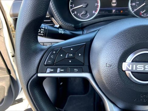 Used 2024 Nissan Sentra SV image 20