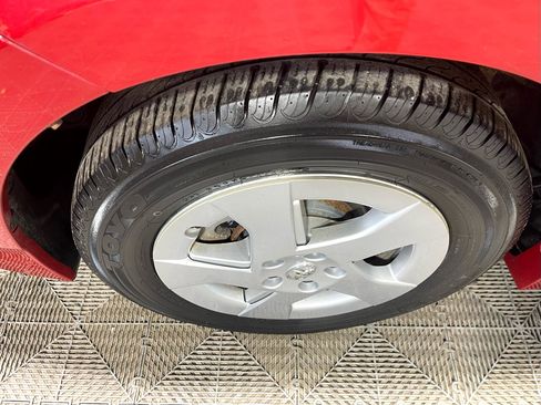 Used 2011 Toyota Prius Three image 17