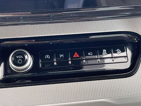 Certified 2025 Ford Expedition Max Active AWD/4WD image 31