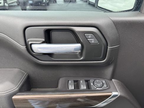 Used 2021 Chevrolet Silverado 1500 RST w/ Texas Edition Plus AWD/4WD image 22