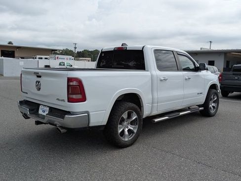 Used 2022 RAM 1500 Laramie AWD/4WD image 3