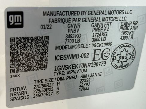 Used 2022 Chevrolet Suburban RST w/ Luxury Package image 26