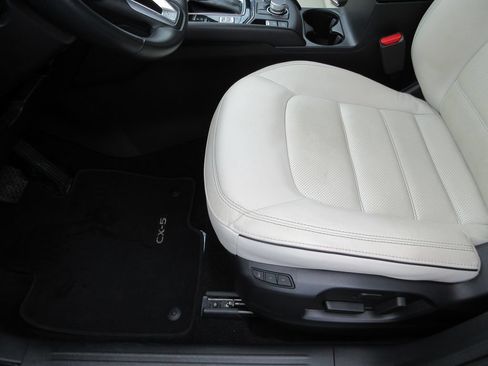 Used 2025 MAZDA CX-5 AWD 2.5 S w/ Preferred Package image 22