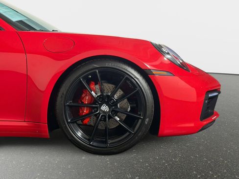 Used 2022 Porsche 911 Carrera RWD image 23