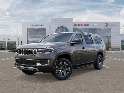 New 2025 Jeep Wagoneer L Series II image 2