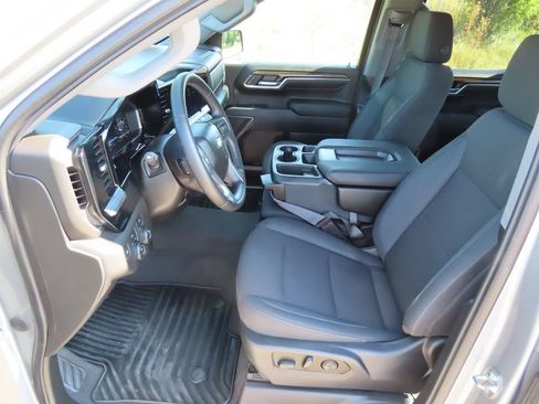 Certified 2023 Chevrolet Silverado 1500 LT AWD/4WD image 24