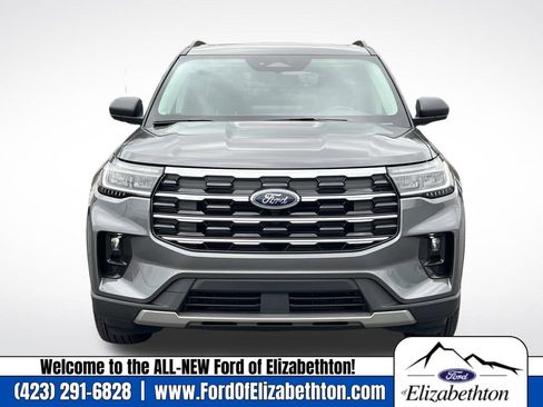 New 2026 Ford Explorer Active w/ Active Comfort Package image 9