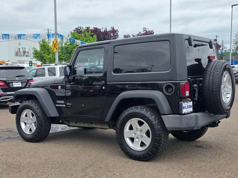 Used 2011 Jeep Wrangler Sport AWD/4WD image 2