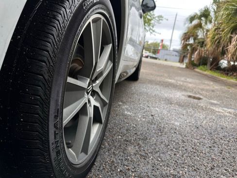 Used 2019 Audi Q5 2.0T Premium Plus w/ Premium Plus Package image 17