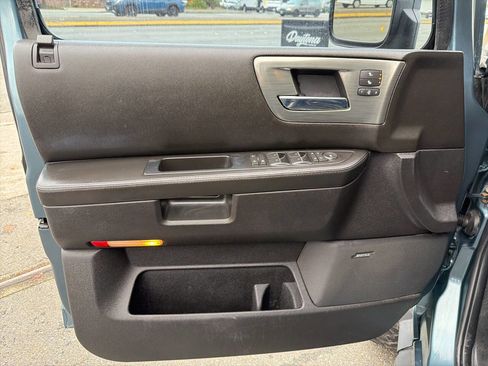 Used 2008 HUMMER H2 image 39