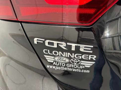 Used 2021 Kia Forte GT w/ GT2 Package FWD image 27