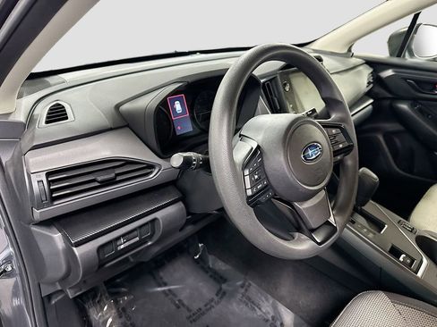 Used 2024 Subaru Crosstrek 2.0i Premium image 5