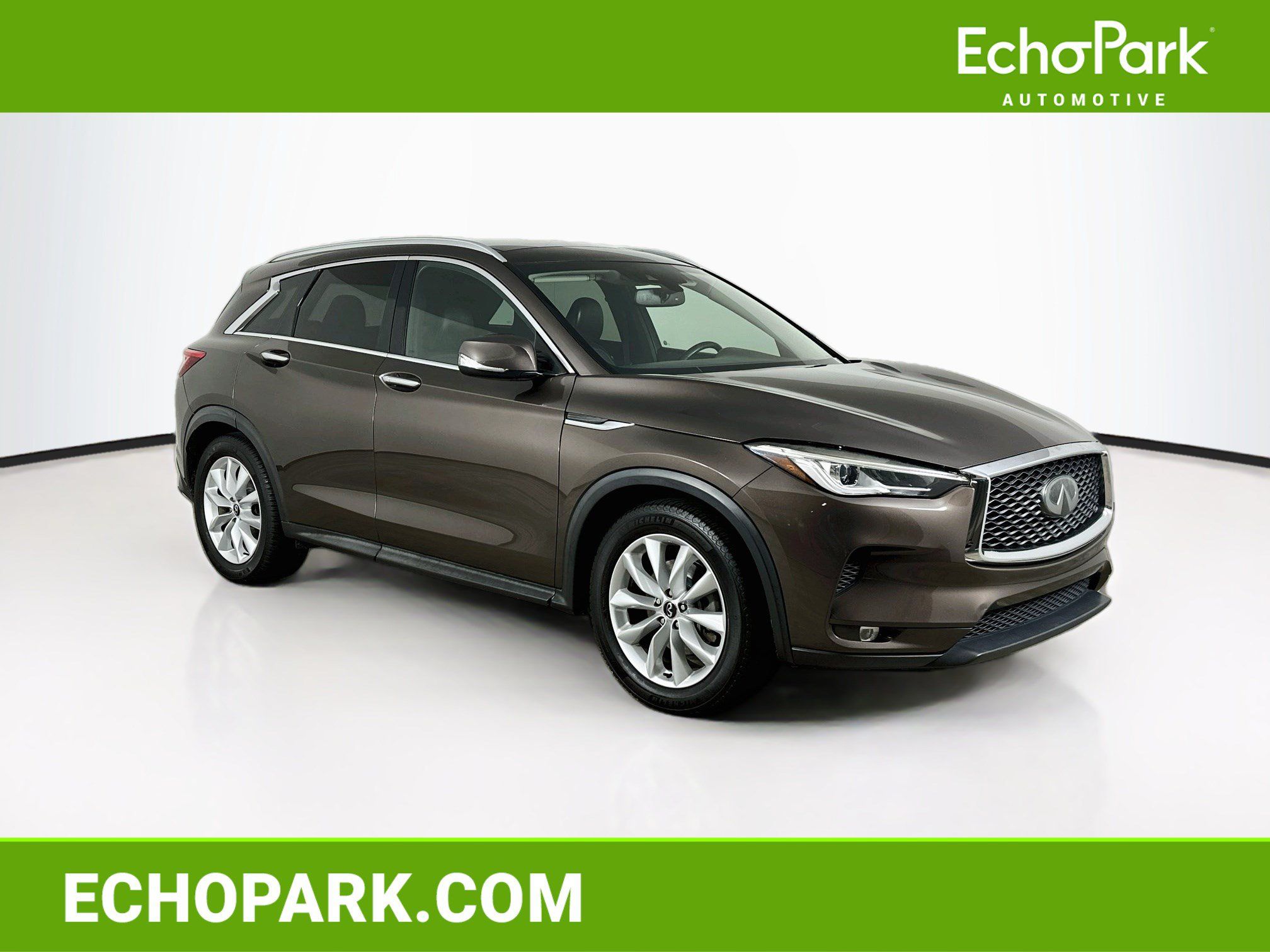 Used 2019 INFINITI QX50 Luxe FWD image 1