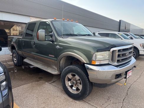Used 2004 Ford F350 King Ranch image 2