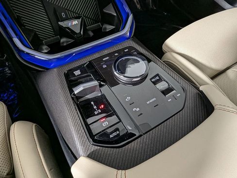 Used 2025 BMW X3 M50 w/ Premium Package image 33