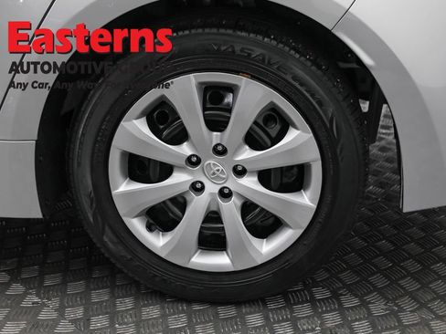 Used 2024 Toyota Corolla LE image 32