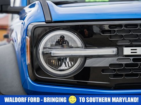 Used 2023 Ford Bronco Wildtrak image 12