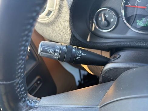 Used 2015 Jeep Wrangler Sahara w/ Mopar Chrome Edition Group image 32