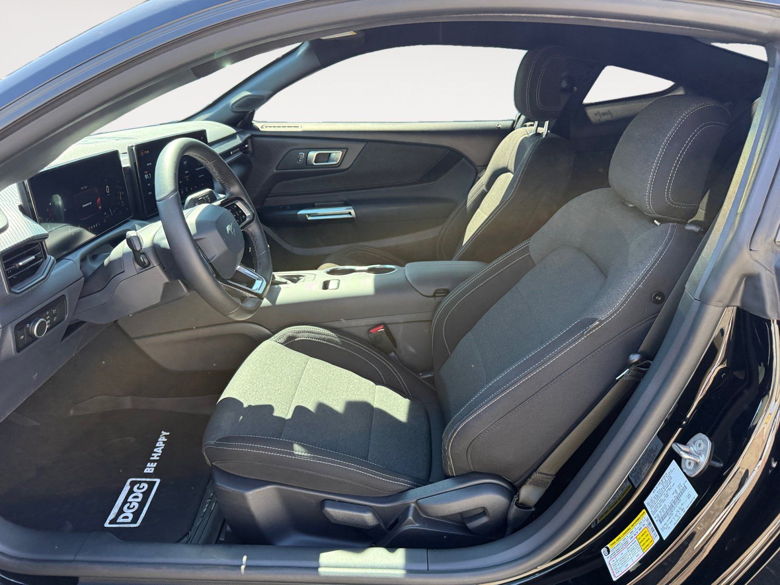 Used 2026 Ford Mustang Coupe RWD image 10