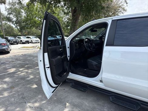 Used 2021 Chevrolet Silverado 1500 Custom AWD/4WD image 10