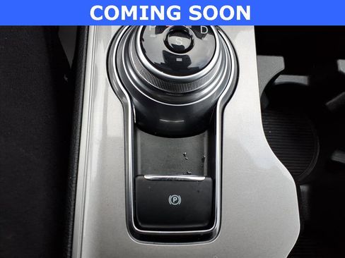 Used 2024 Ford Edge SEL w/ Convenience Package image 16