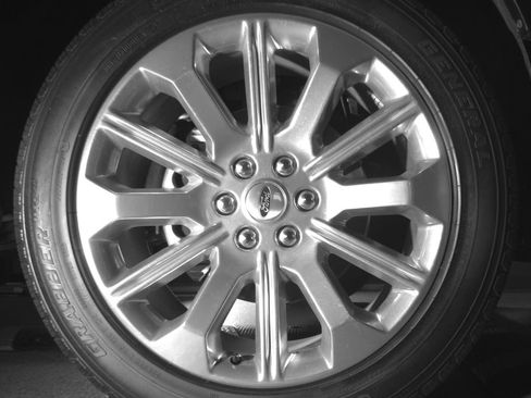 Used 2023 Ford F150 Limited AWD/4WD image 11