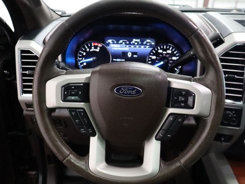 Used 2017 Ford F250 King Ranch w/ King Ranch Ultimate Package AWD/4WD image 44