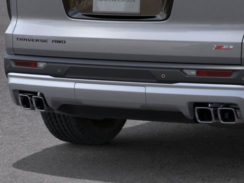 New 2026 Chevrolet Traverse Z71 w/ Driver Confidence Package image 14