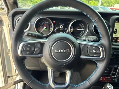 Used 2023 Jeep Wrangler Unlimited Rubicon 4xe w/ Steel Bumper Group AWD/4WD image 18