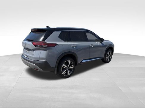 Used 2021 Nissan Rogue SL w/ Premium Package FWD image 8