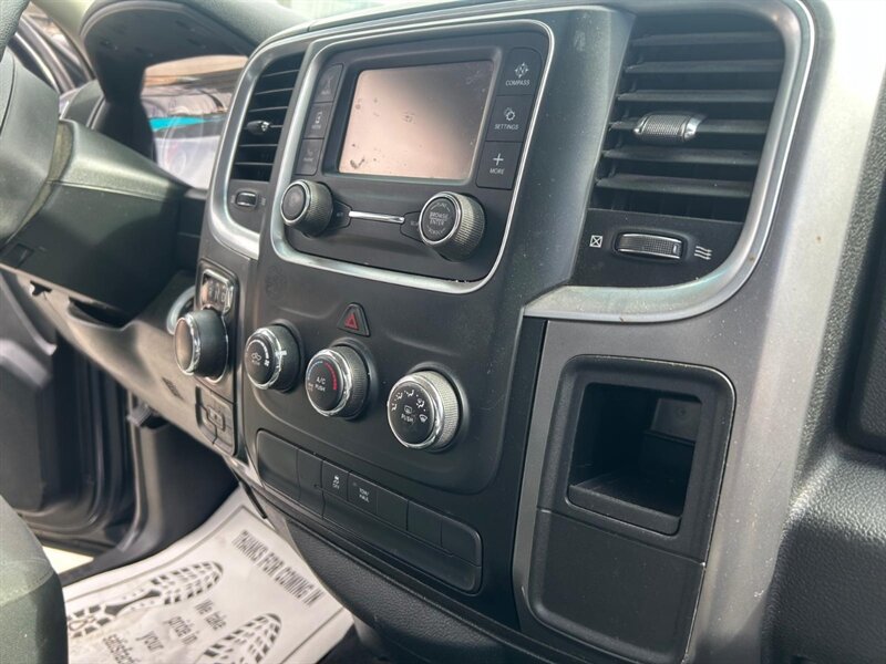 Used 2021 RAM 1500 Classic SLT AWD/4WD image 17