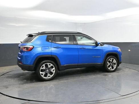 Used 2020 Jeep Compass Limited w/ Luxury Seat Group AWD/4WD image 4