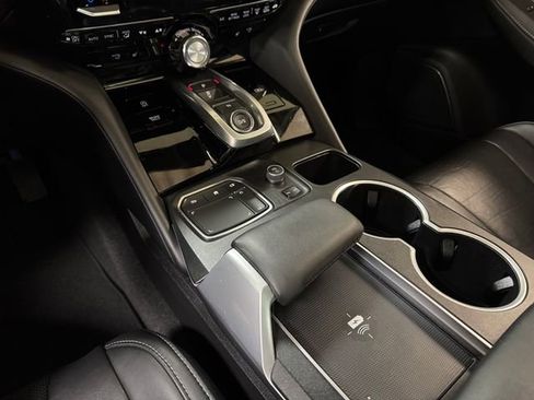 Used 2023 Acura MDX FWD w/ Technology Package image 17