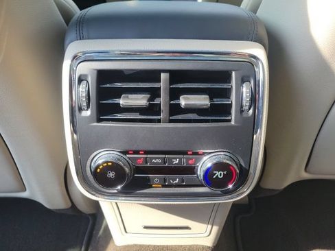 Used 2020 Lincoln Continental Reserve AWD/4WD image 46