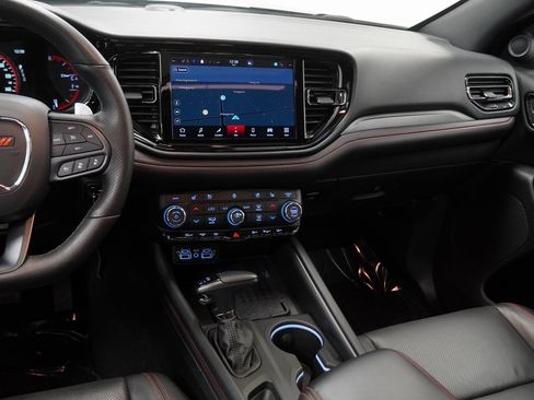 Certified 2025 Dodge Durango GT image 26