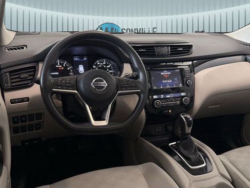 Used 2019 Nissan Rogue Sport SV image 13