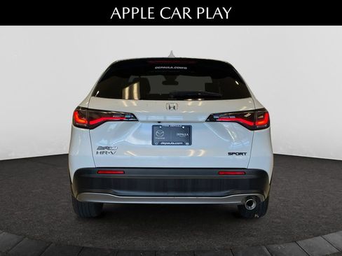 Used 2023 Honda HR-V Sport image 4