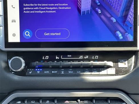 Used 2025 Toyota Sequoia Limited w/ TRD Off-Road Package image 15