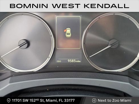 Used 2025 Lexus IS 350 F Sport image 12