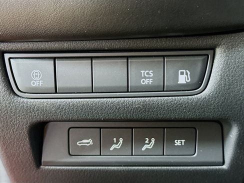 Used 2025 MAZDA CX-50 2.5 Hybrid w/ Premium Plus Pkg image 17