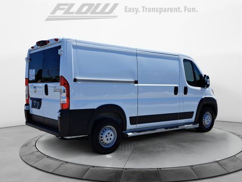 Used 2025 RAM ProMaster 2500 w/ U-Haul Equipment Group FWD image 9